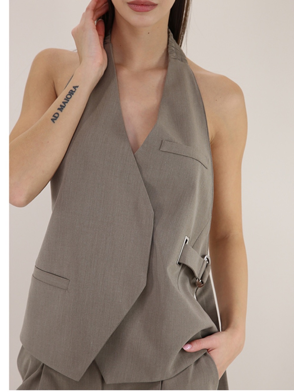 IXOS Vest Sleeveless Halter in Clay NWT minimalist Large /10 / 46